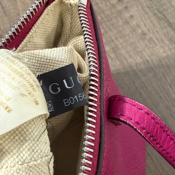 Gucci Fuchsia Leather Soho Mini Bag - Picture 8 of 10